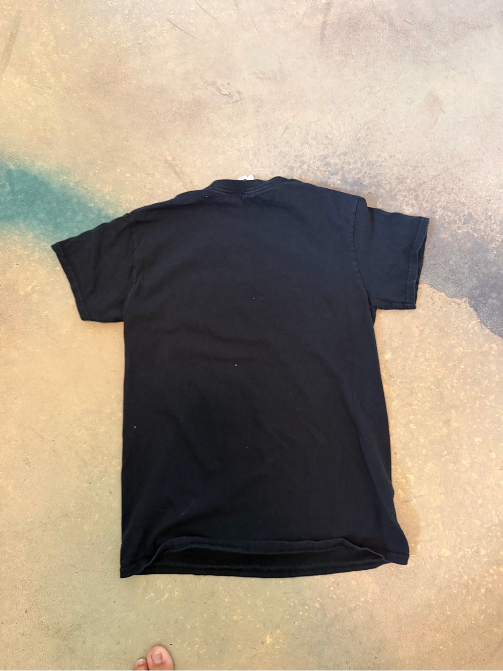 Tee - Picture 4 of 4